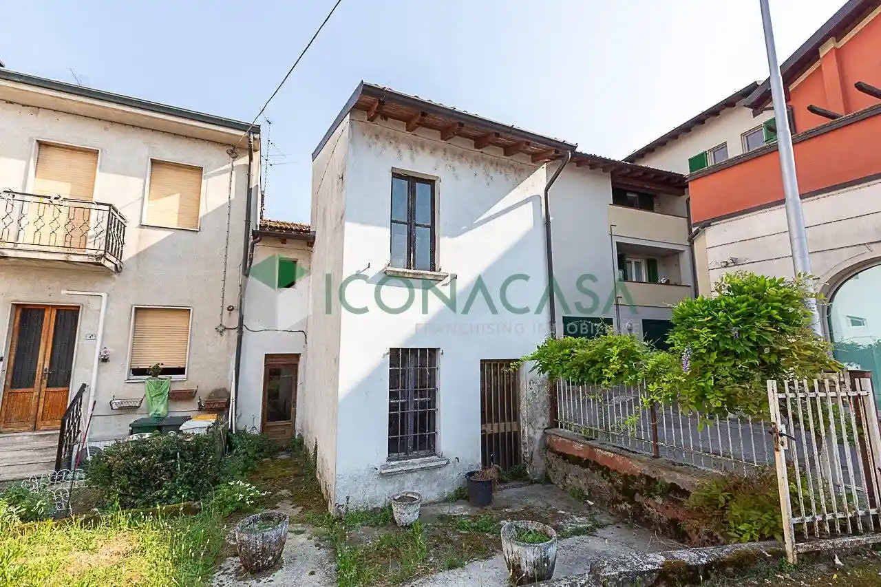 Villa in vendita a Pandino