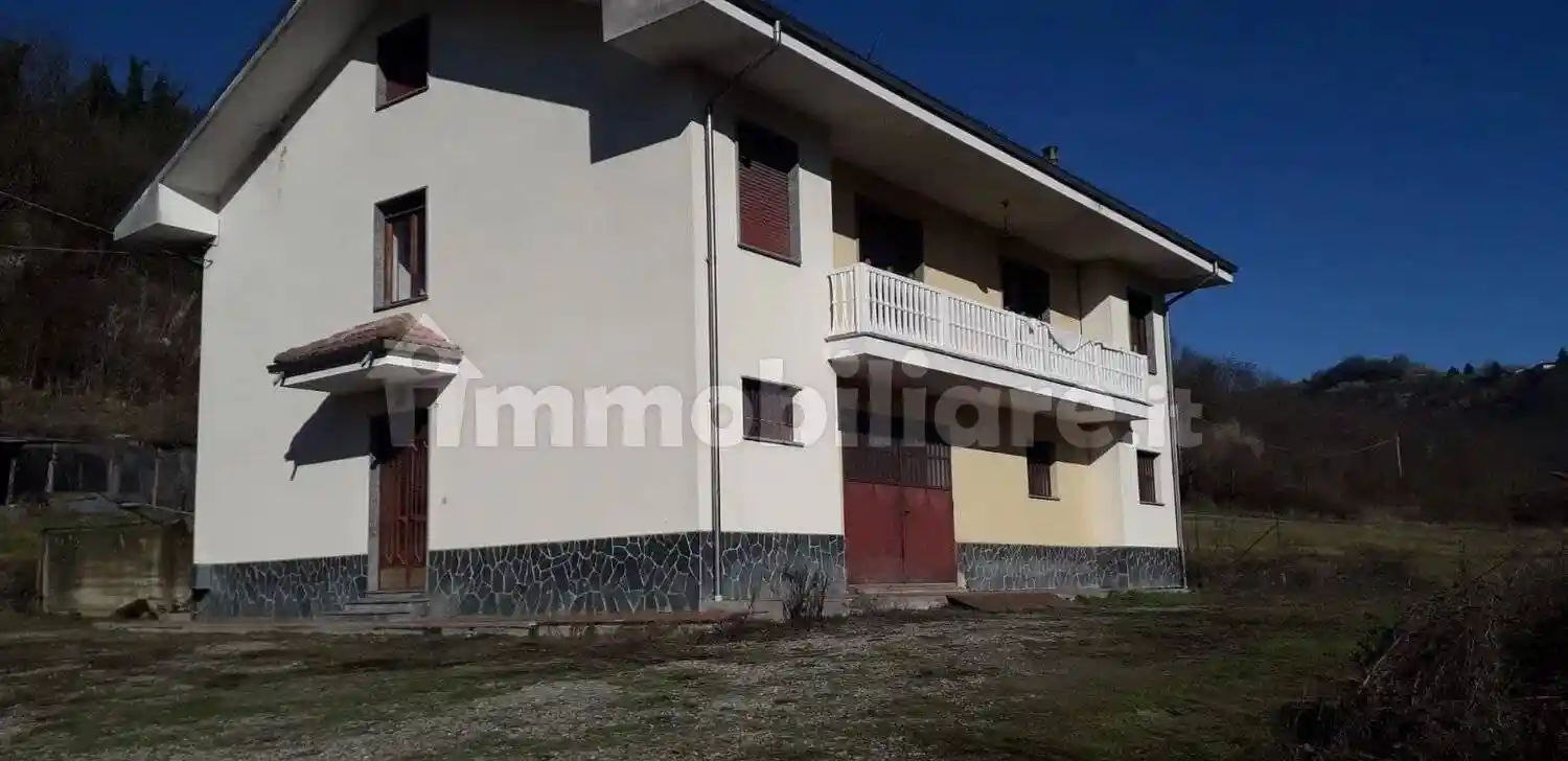 Villa in vendita a Terzo