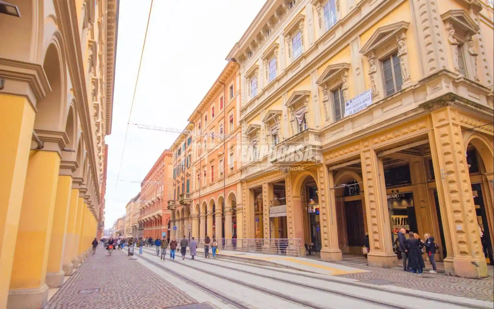 Appartamento in vendita a Bologna