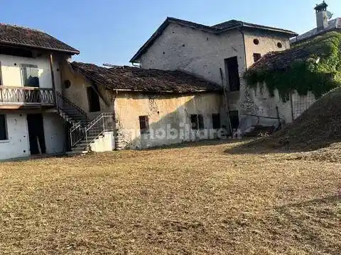 Villa in vendita a Feltre