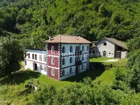 Villa in vendita a Feltre