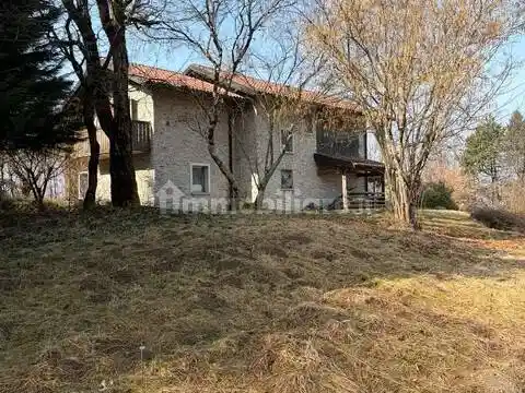 Villa in vendita a Borgo Valbelluna