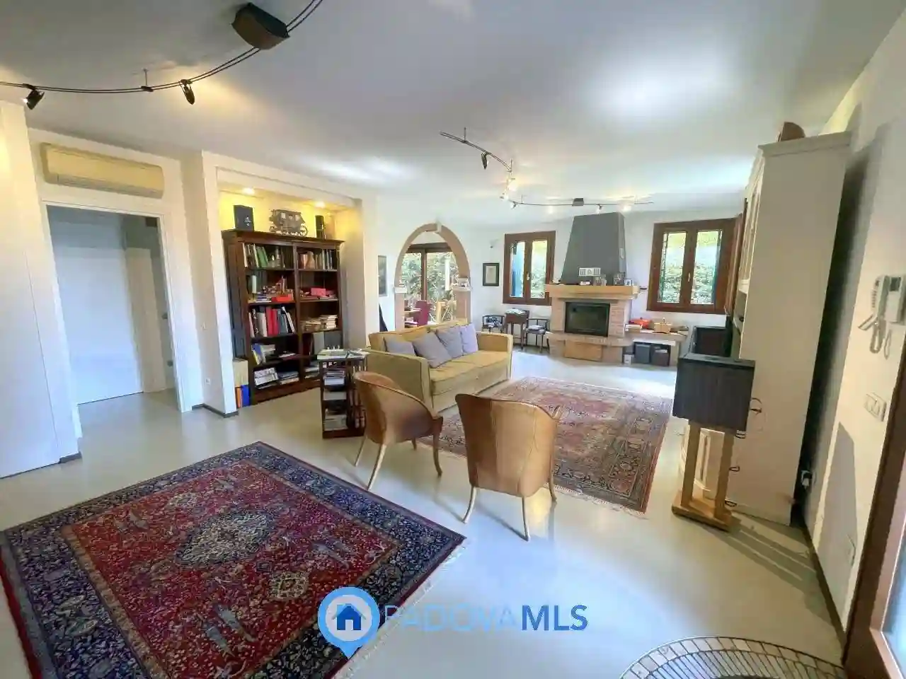 Villa - foto 4