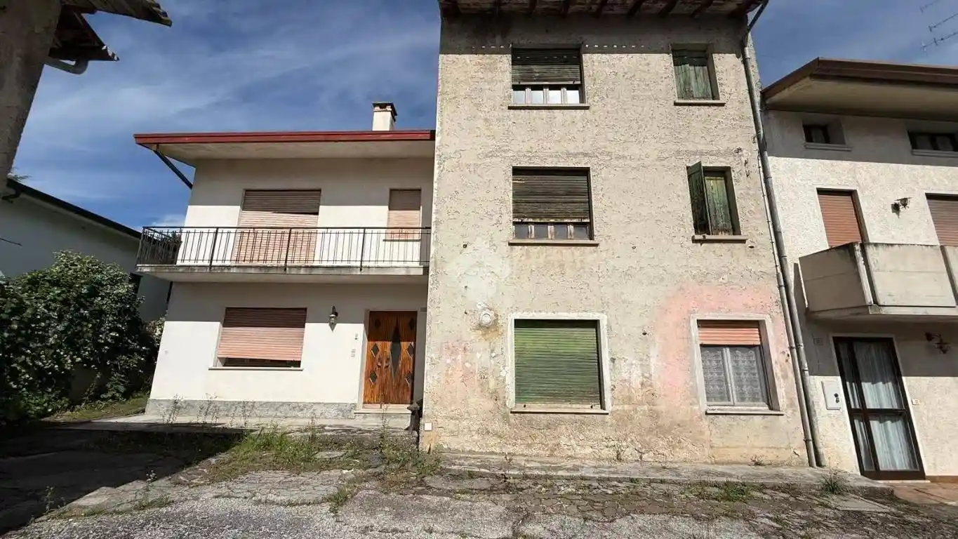 Villa in vendita a Caneva