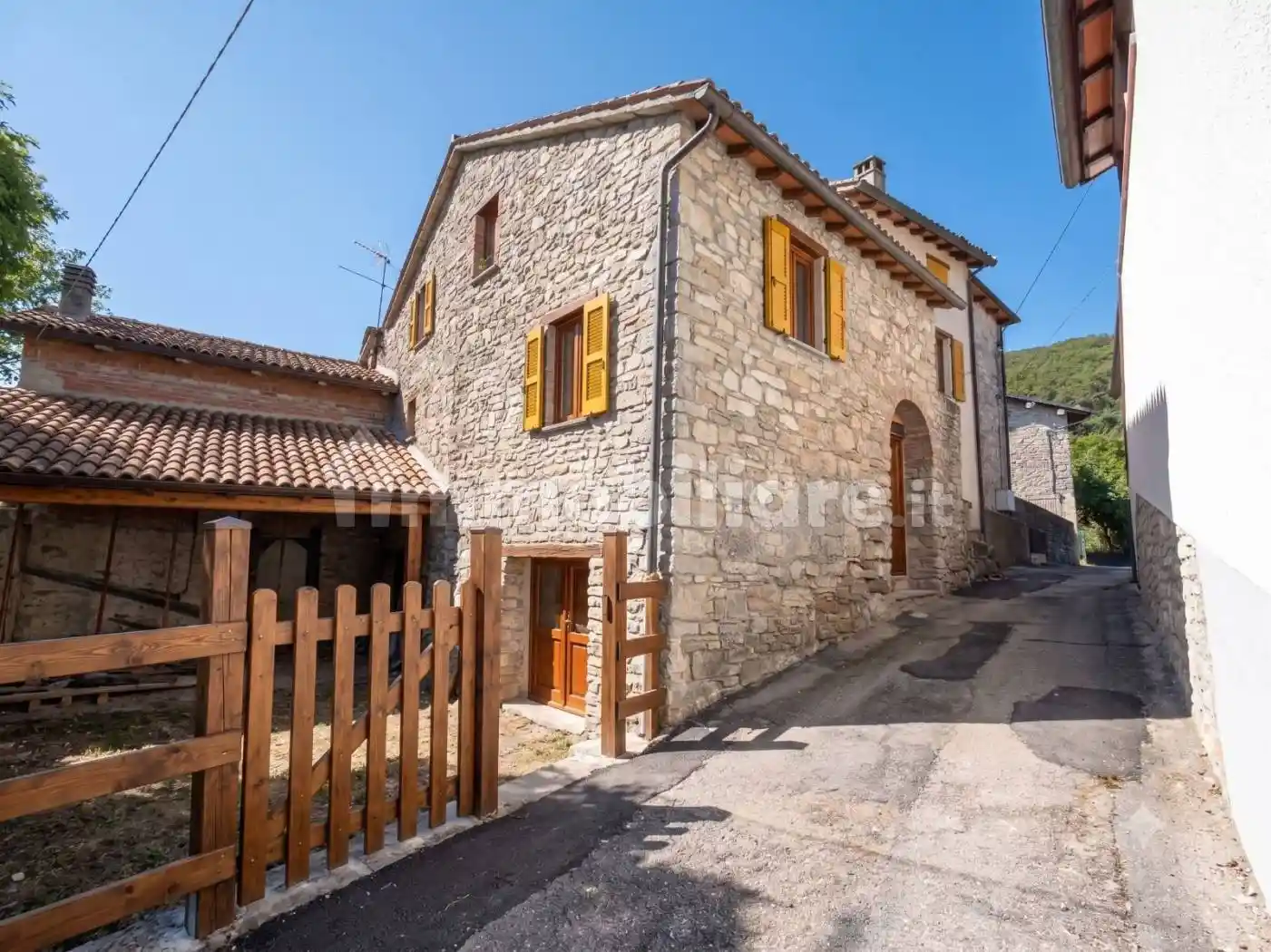 Rustico - Casale in vendita a Calestano