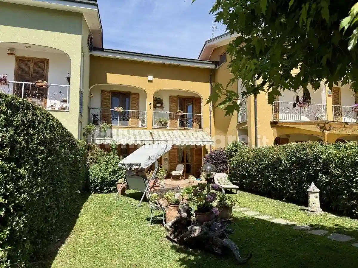 Villetta a schiera - foto 2