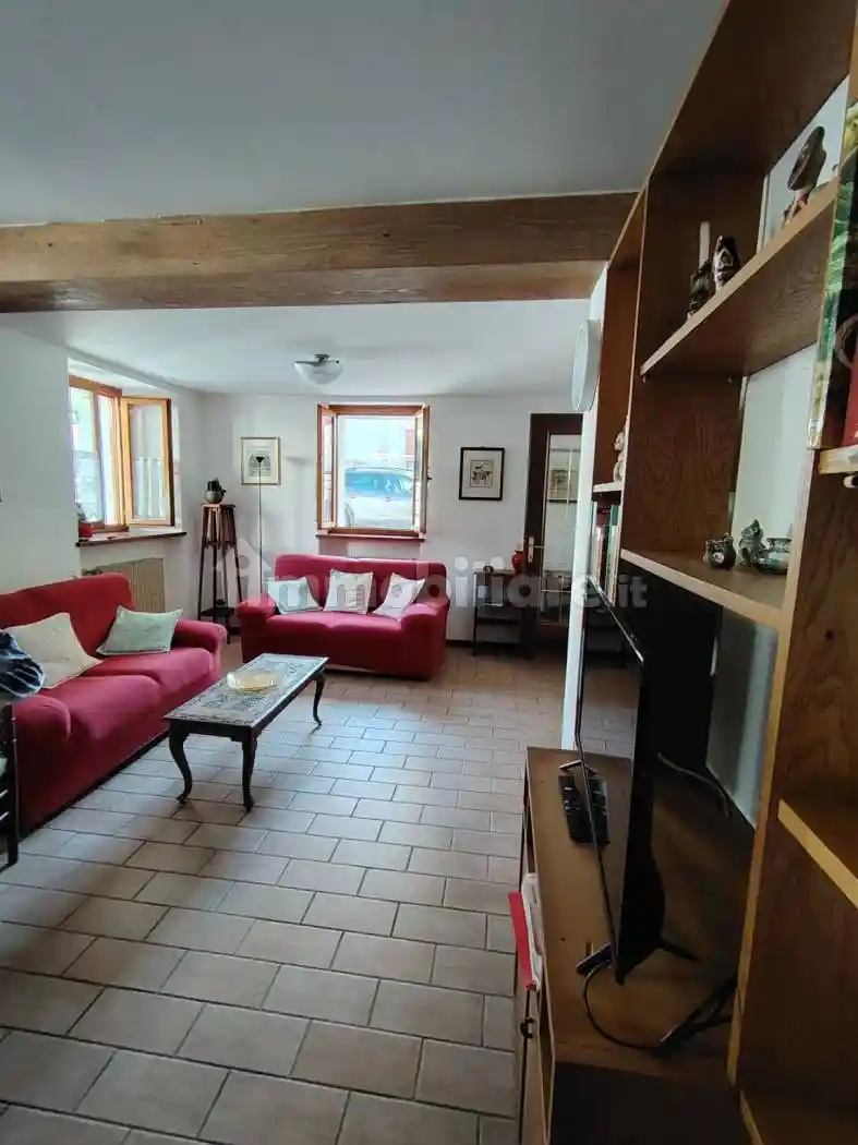 Casa indipendente in vendita a San Gregorio nelle Alpi