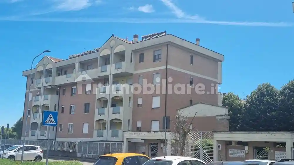 Appartamento in vendita a Vanzago