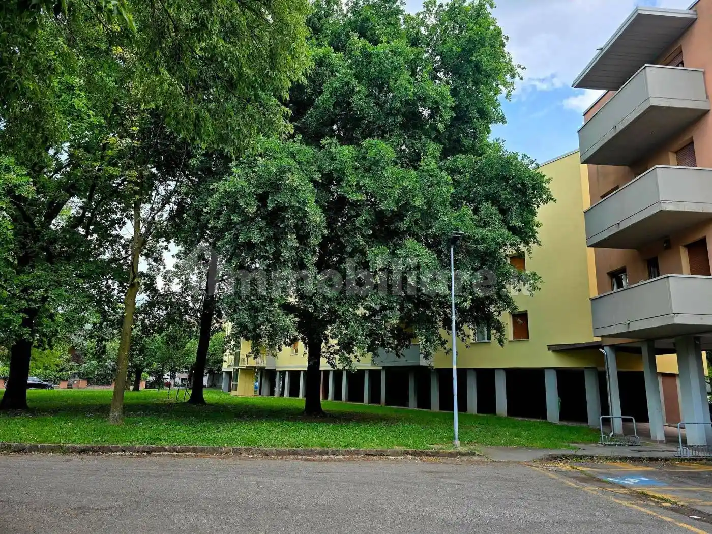 Appartamento in vendita a Modena