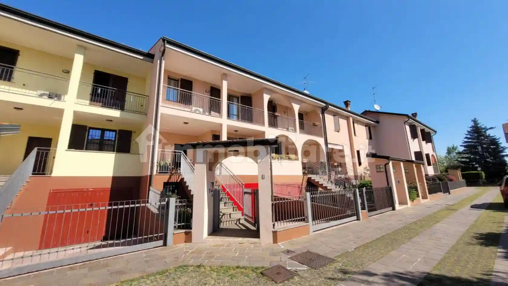Villetta a schiera - foto 2