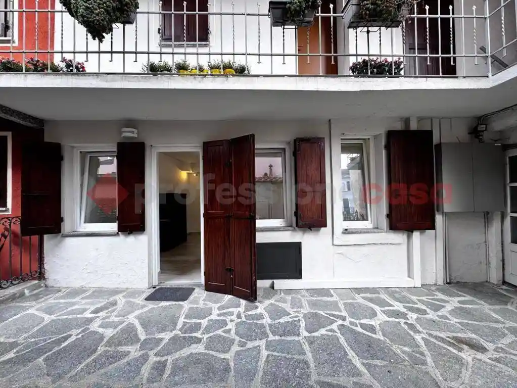 Appartamento in vendita a Arona