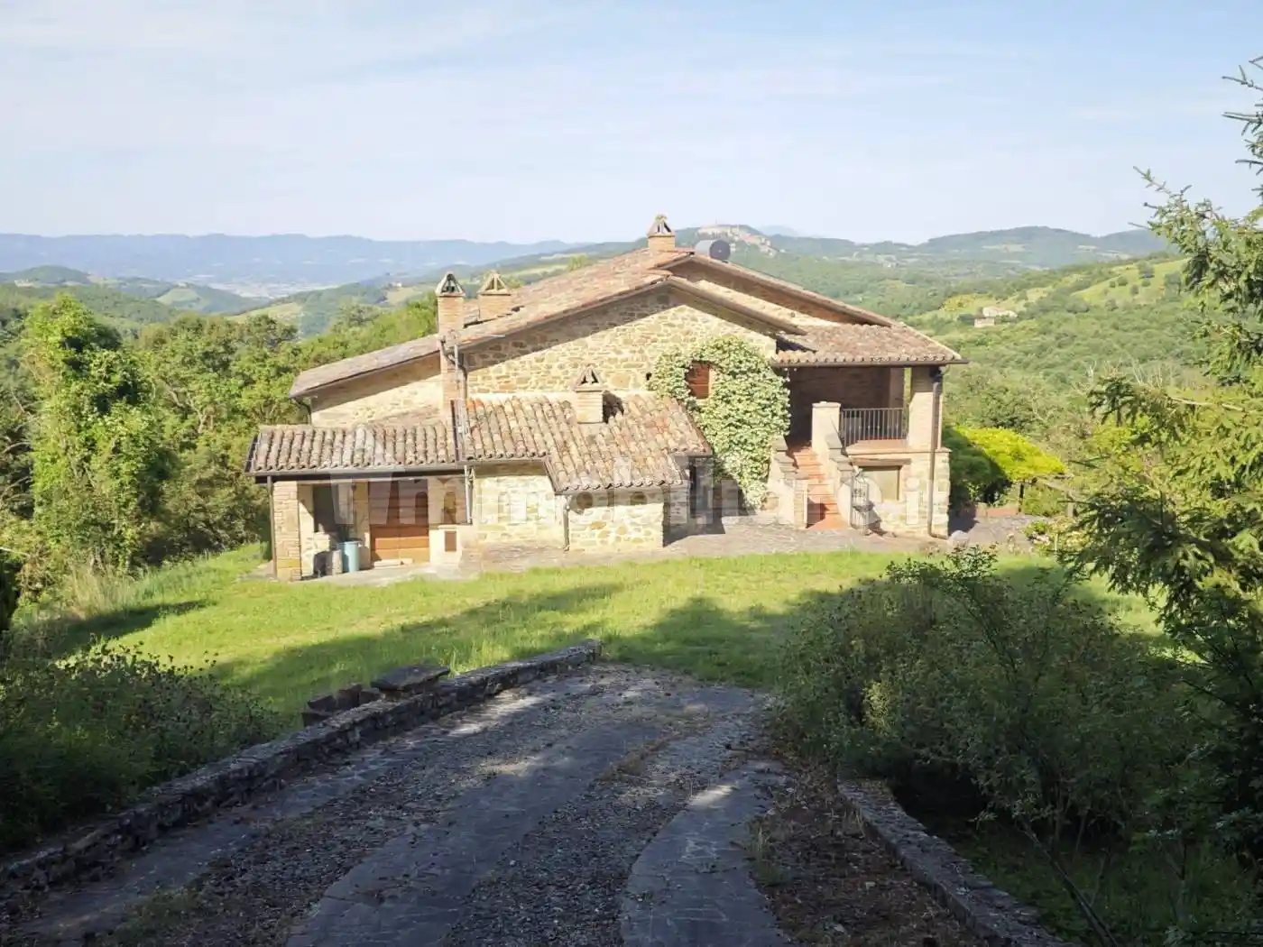 Rustico - Casale in vendita a Monte Santa Maria Tiberina