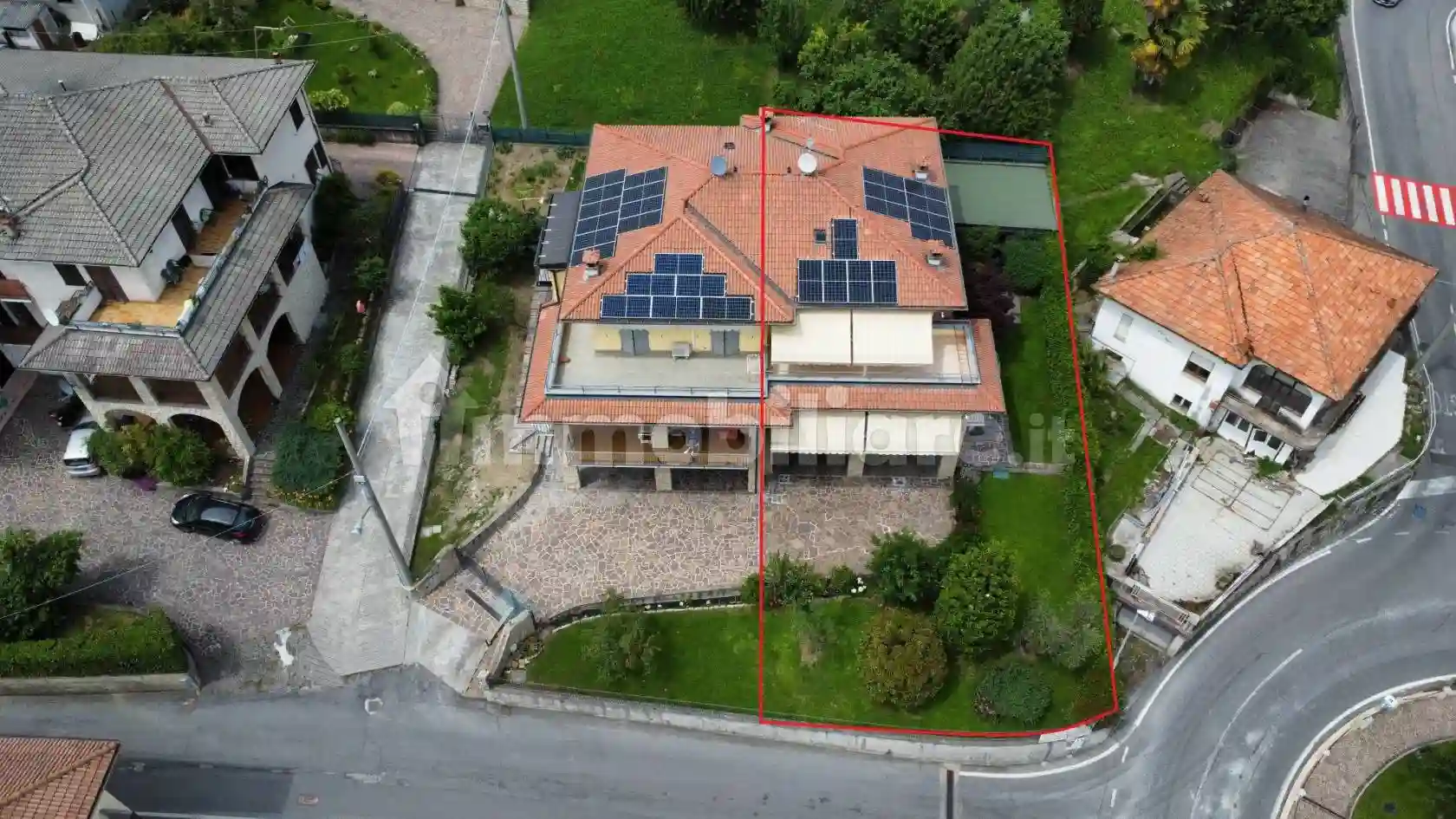 Villa - foto 2