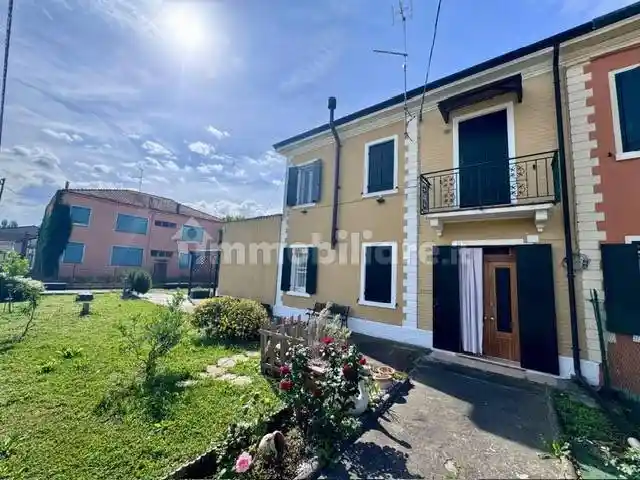 Villa in vendita a Badia Polesine