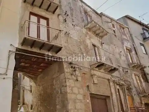 Rustico - Casale in vendita a Favara