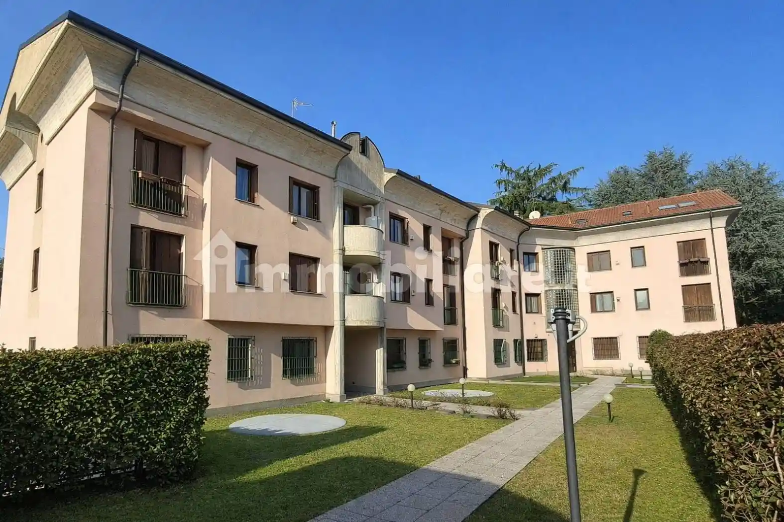 Appartamento in vendita a Monza