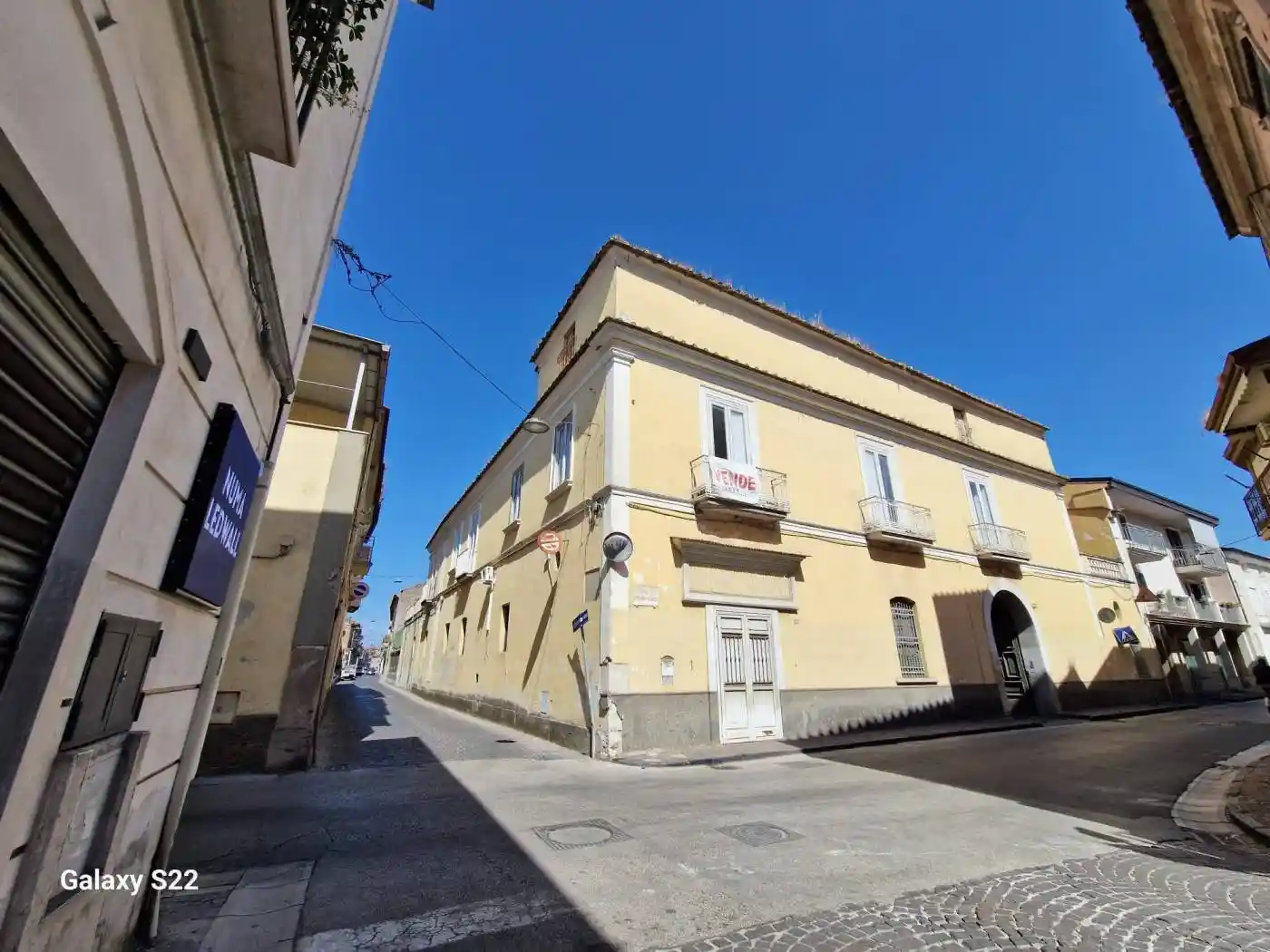 Villa in vendita a Curti