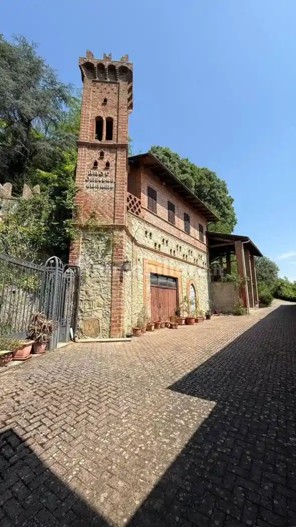 Villa in vendita a Villadeati
