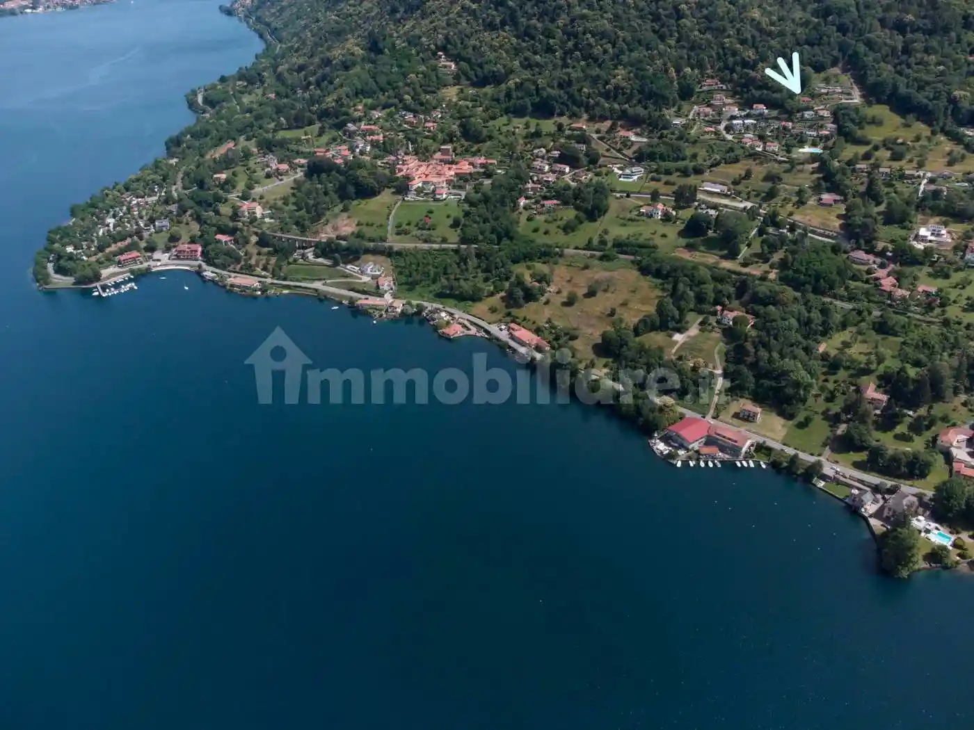 Villa in vendita a Pettenasco