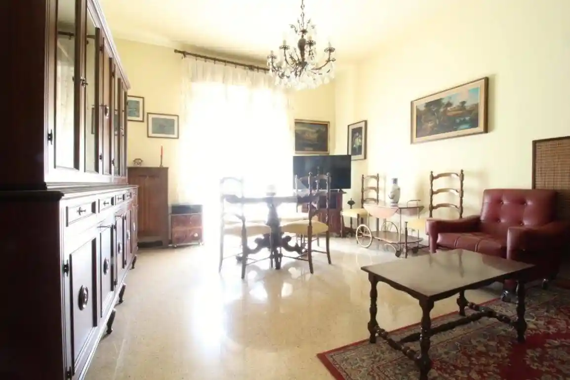 Appartamento in vendita a Pavia
