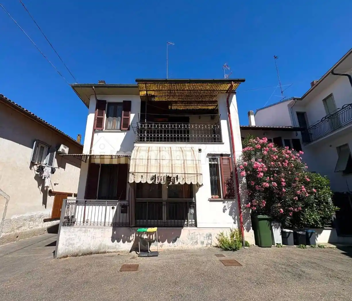 Casa indipendente in vendita a Sannazzaro de' Burgondi