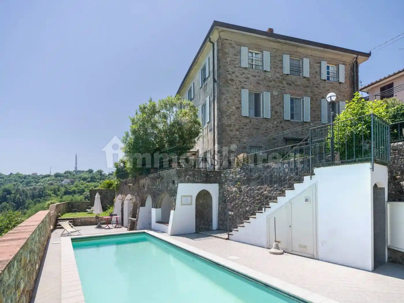 Casa indipendente in vendita a Camaiore
