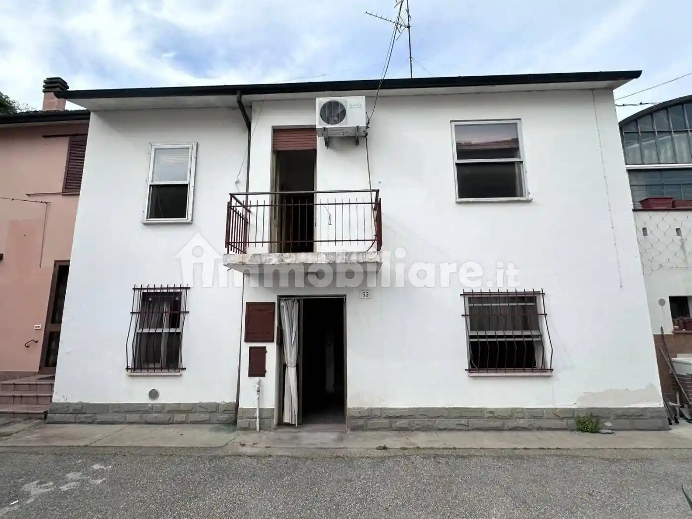 Villa in vendita a Massa Lombarda