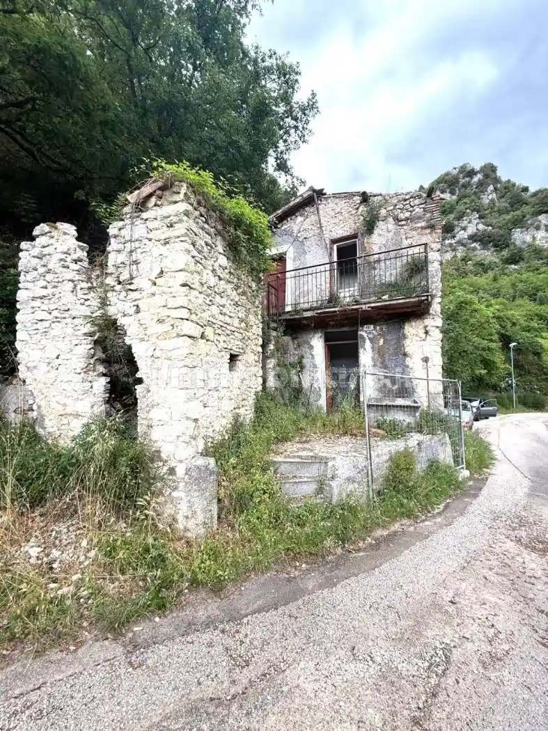 Rustico - Casale in vendita a Cantalice