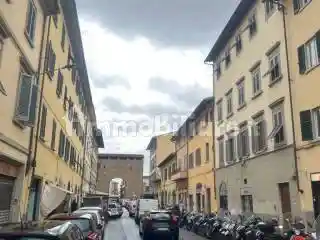 Appartamento in vendita a Firenze