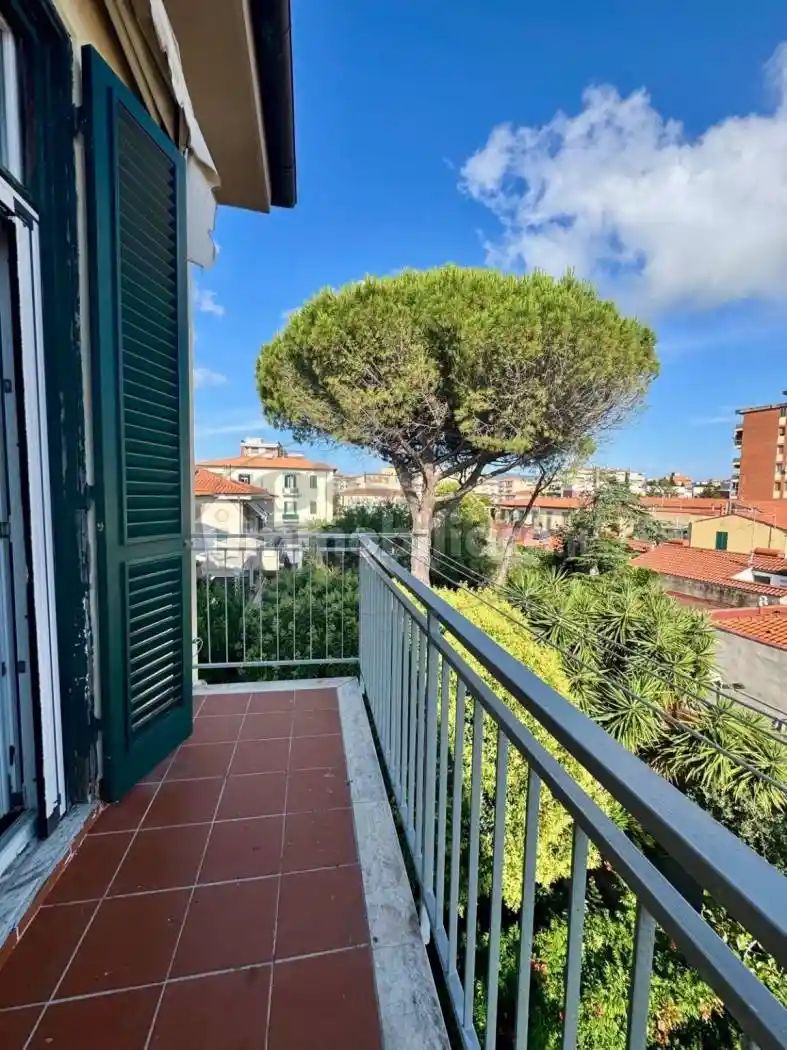 Appartamento in vendita a Livorno