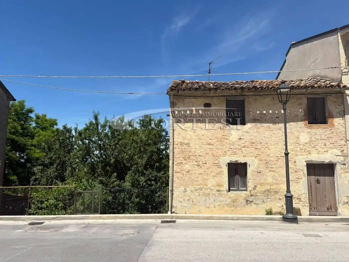 Casa indipendente in vendita a San Costanzo
