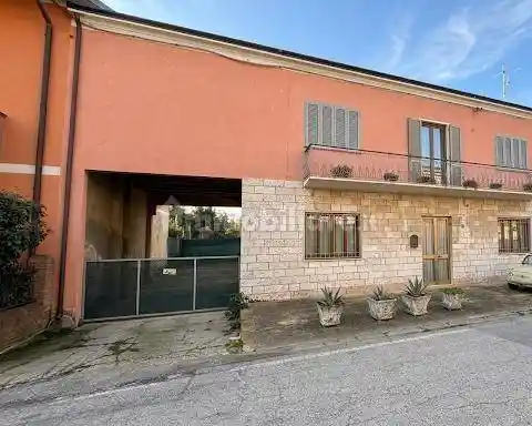 Villa in vendita a Badia Polesine