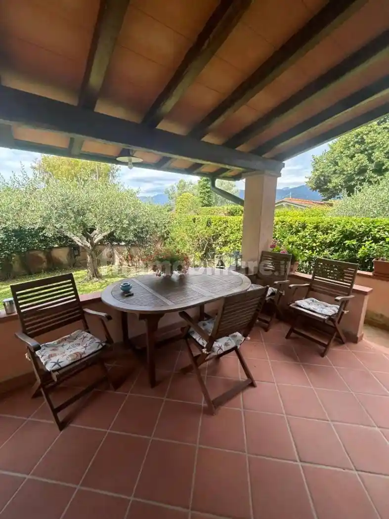 Appartamento in vendita a Pietrasanta