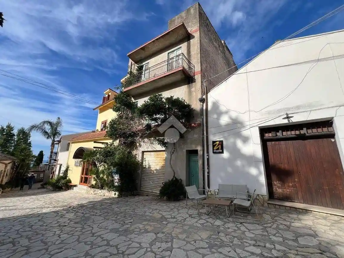 Casa indipendente in vendita a Castellammare del Golfo
