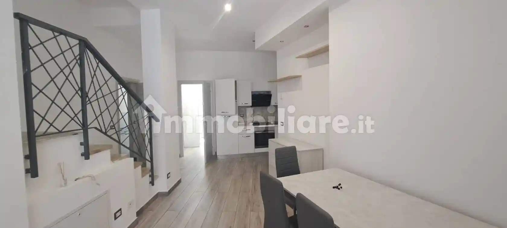 Appartamento in affitto a Cantello