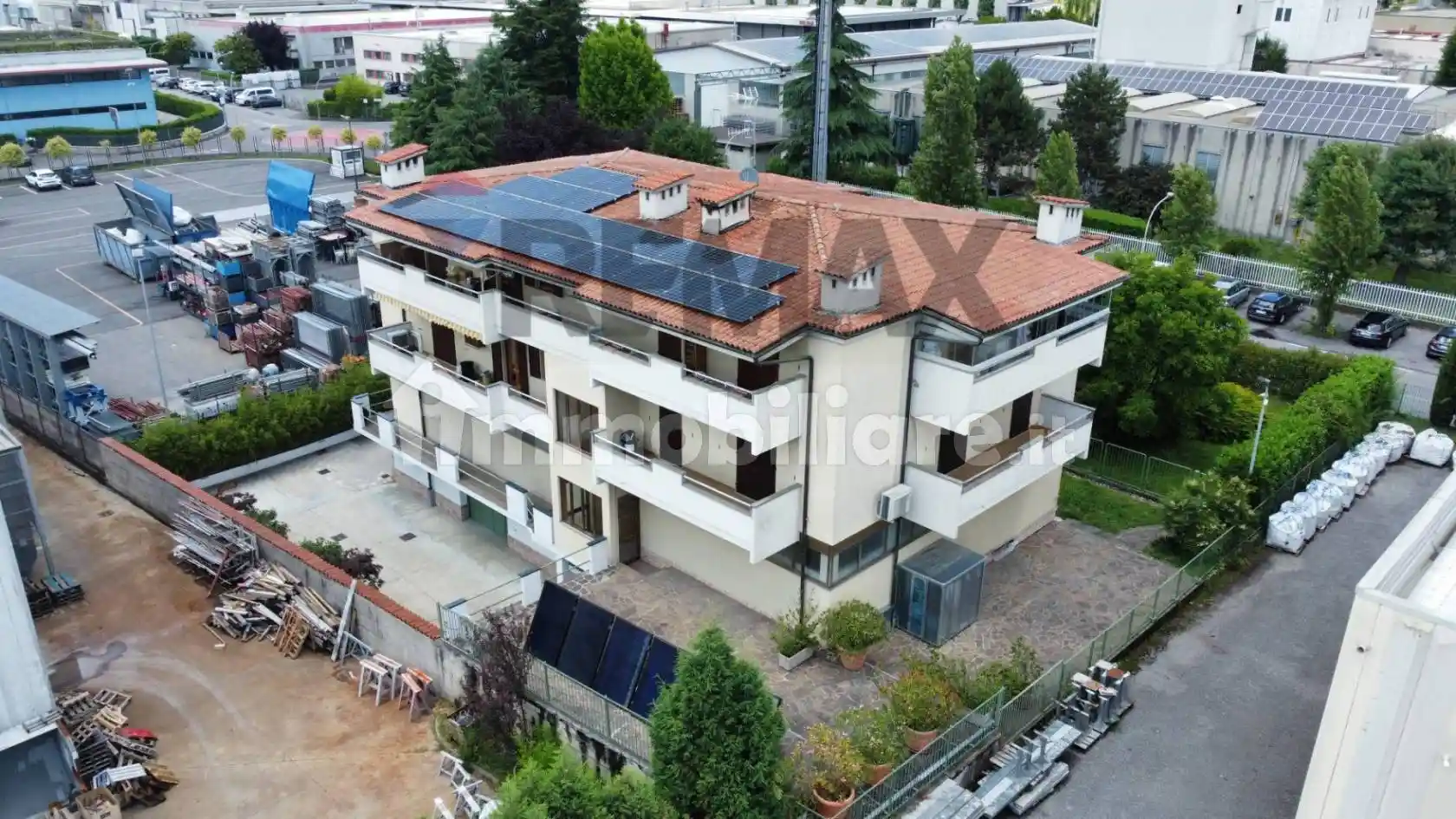 Palazzo - Edificio in vendita a San Paolo d'Argon