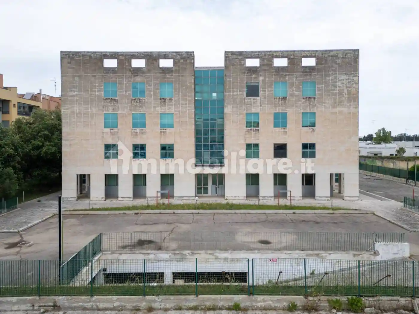 Palazzo - Edificio in vendita a Lecce
