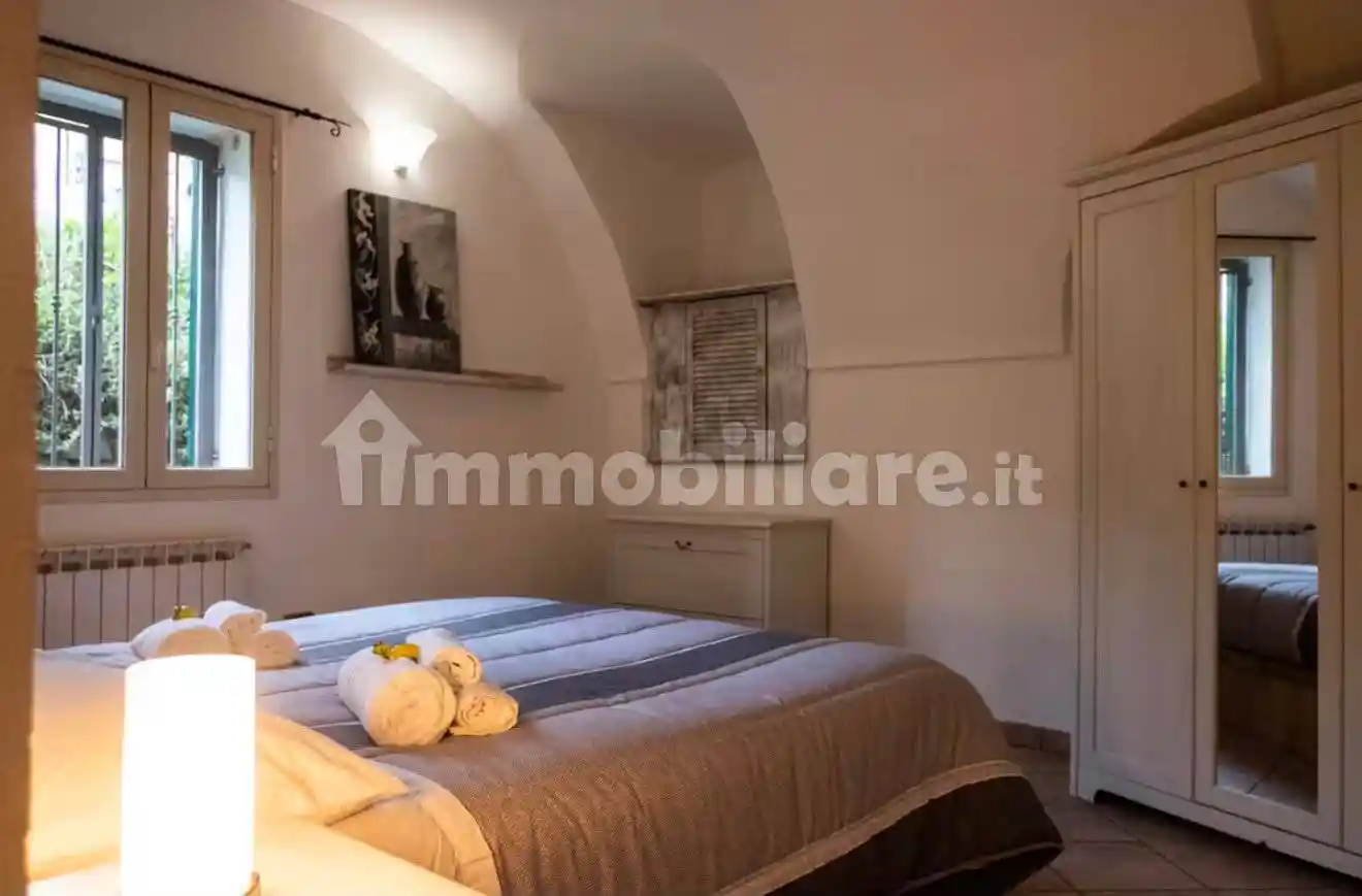 Appartamento in vendita a Dolceacqua