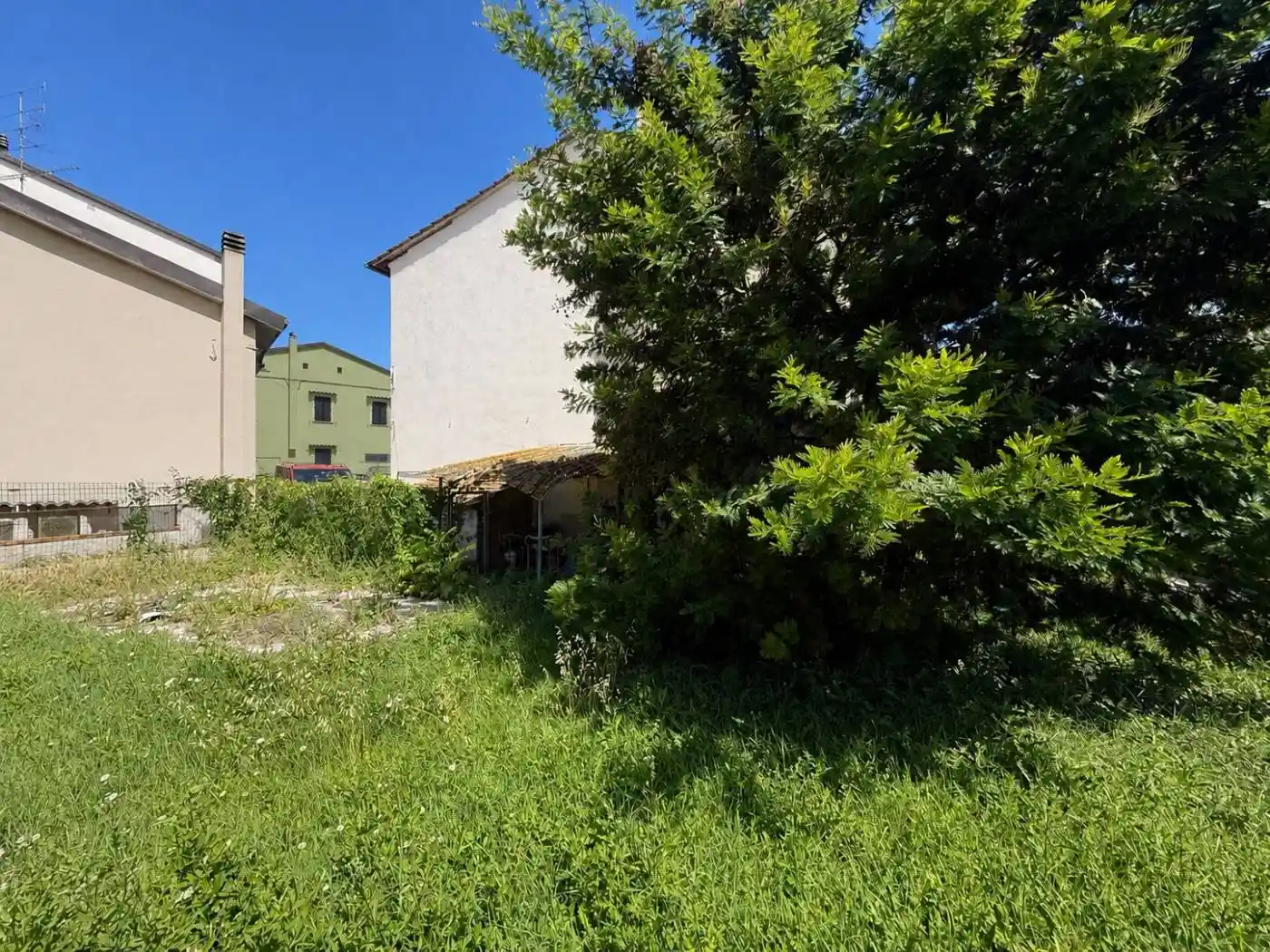 Casa indipendente in vendita a Capraia e Limite