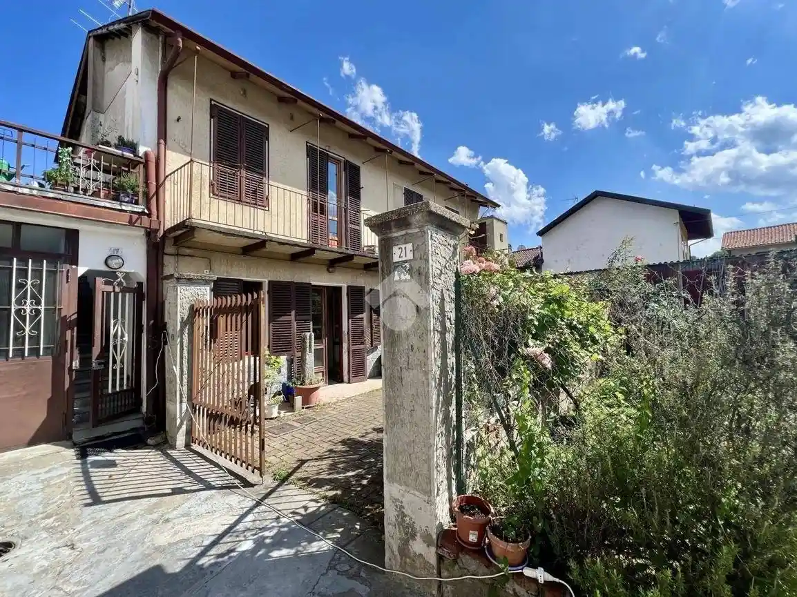 Casa indipendente in vendita a Rivoli