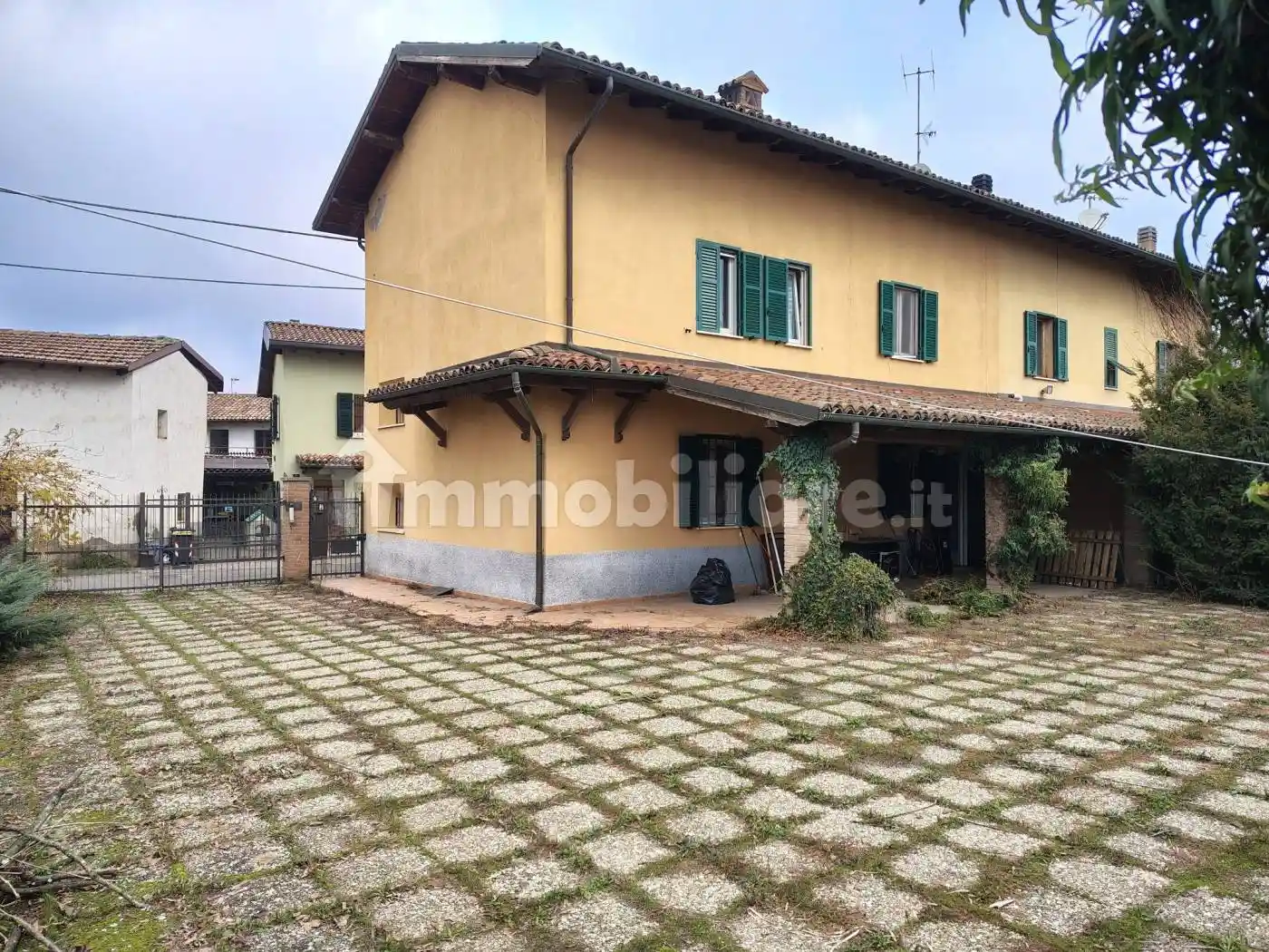 Casa indipendente in vendita a Pozzolo Formigaro