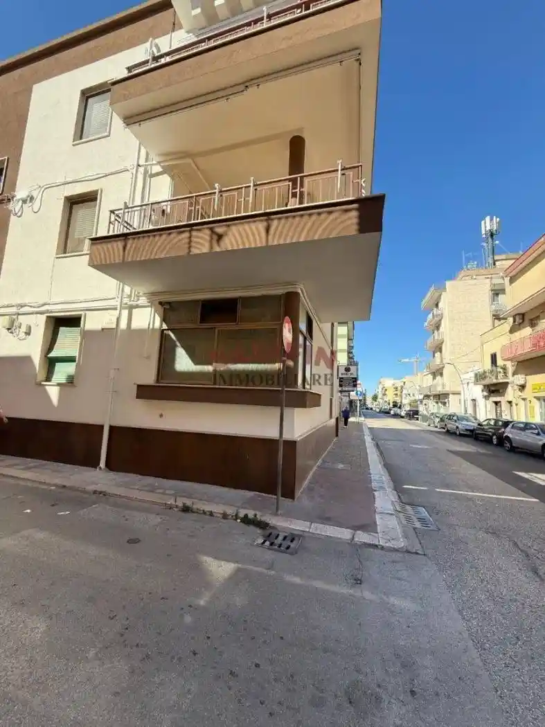 Appartamento in vendita a Modugno