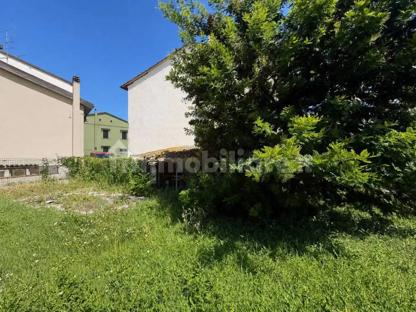 Casa indipendente in vendita a Capraia e Limite