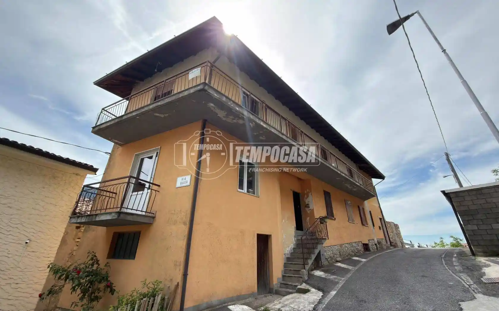 Appartamento in vendita a Adrara San Martino