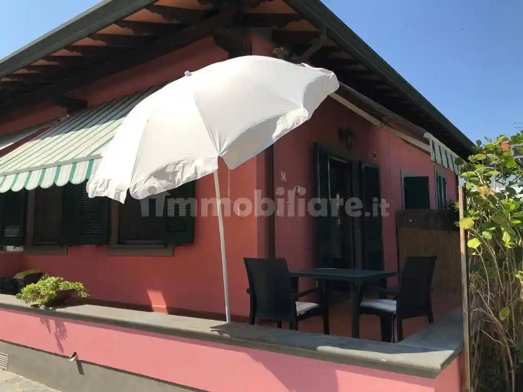 Villa in affitto a Forte dei Marmi