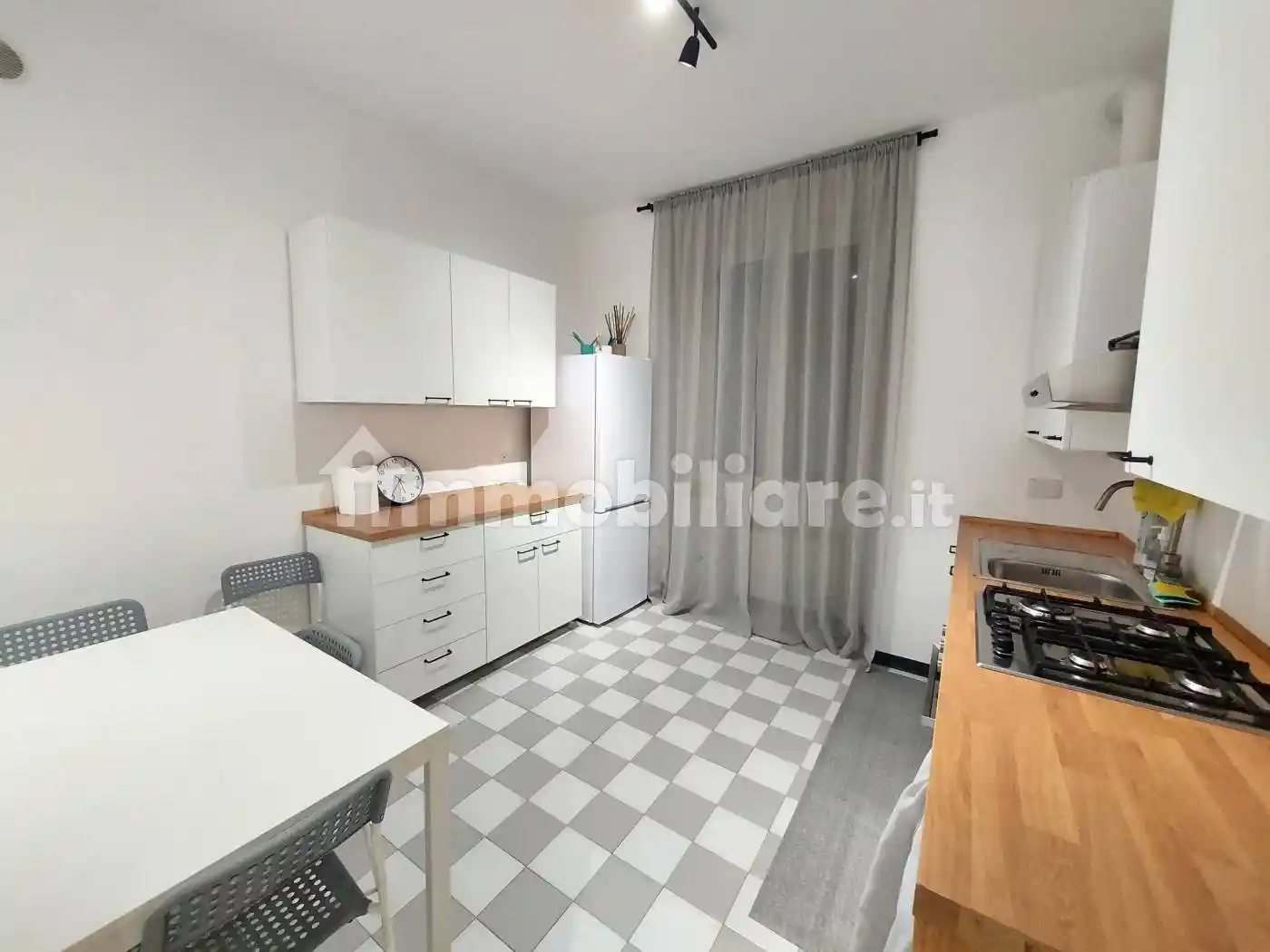Appartamento in affitto a Genova