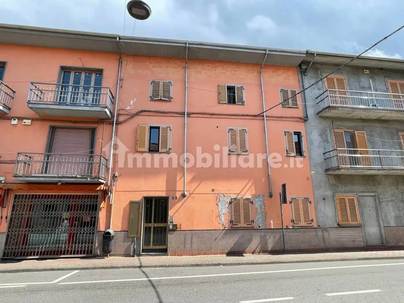 Palazzo - Edificio in vendita a Borgo Vercelli