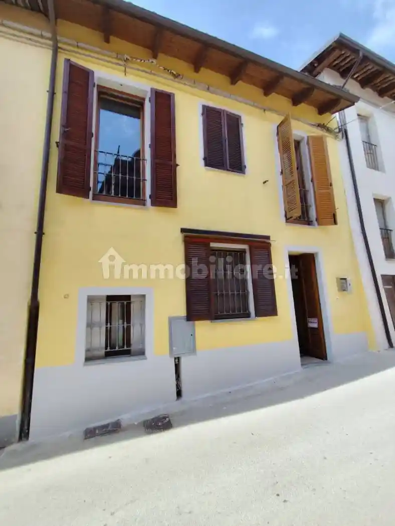 Casa indipendente in vendita a Portacomaro