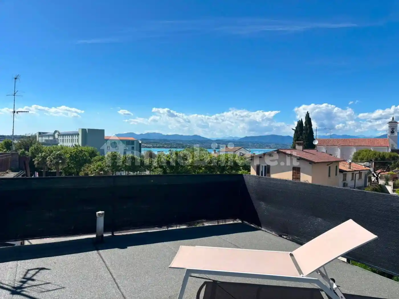 Casa indipendente in vendita a Desenzano del Garda
