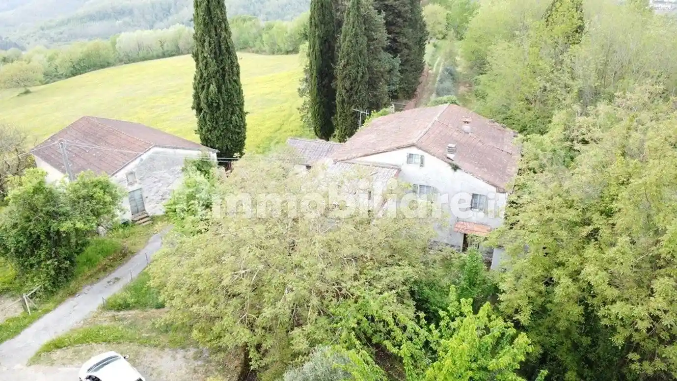 Rustico - Casale in vendita a Fivizzano